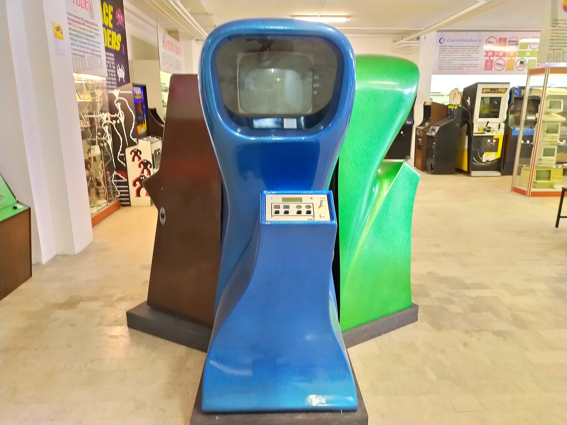 Imagem de referência relacionada a Computer Space, item descrito como jogo eletrônico de 1971
