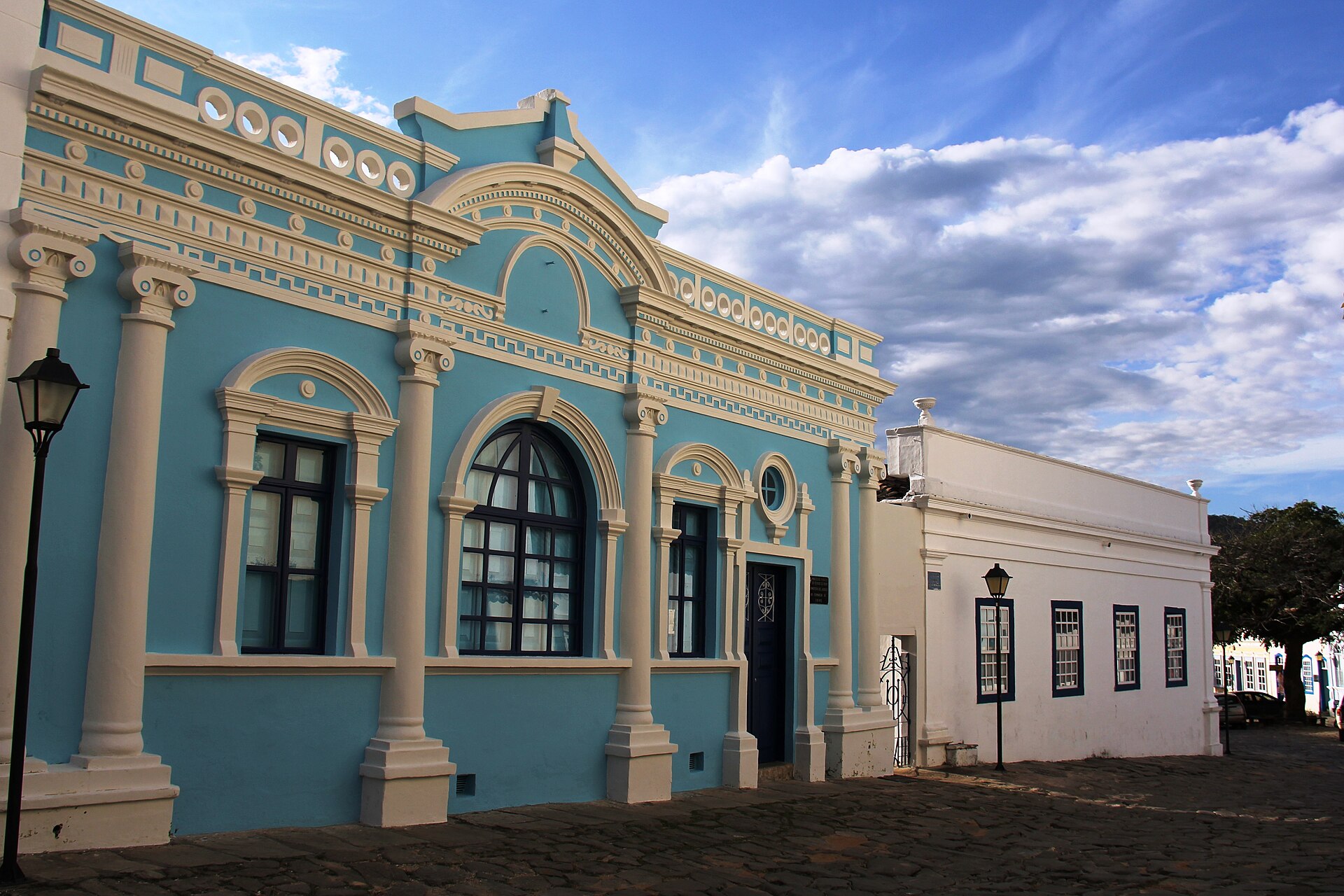 Imagem de referência de Acervo Arquitetônico e Paisagístico da antiga rua da Fundição, descrito nos dados abertos como patrimônio cultural e histórico de Goiás