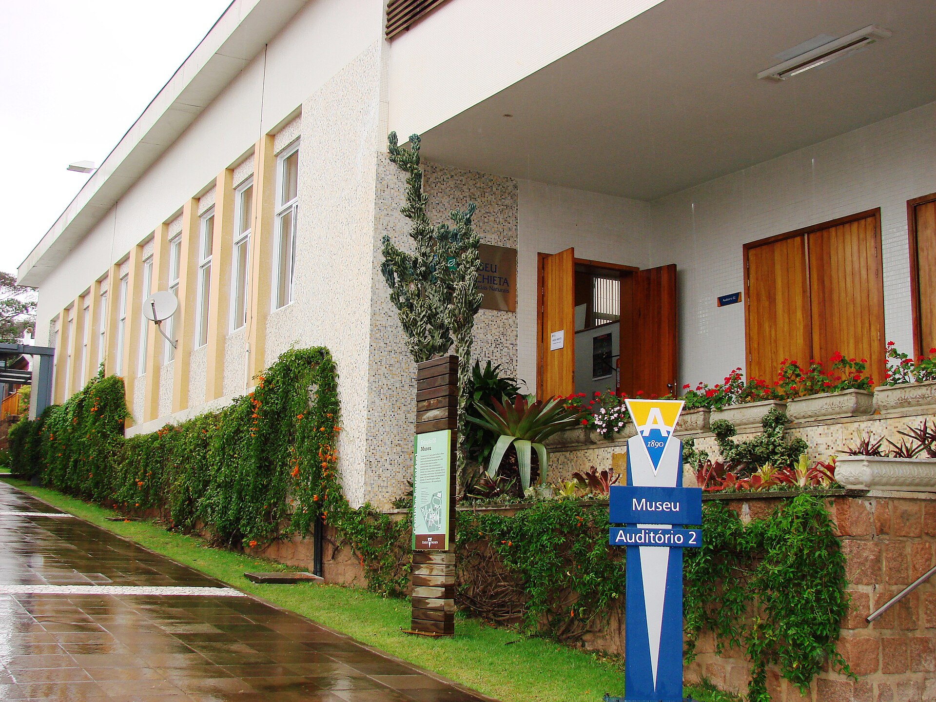 Imagem de referência relacionada a Museu Anchieta de Ciências Naturais, item descrito como museu em Porto Alegre, Brasil