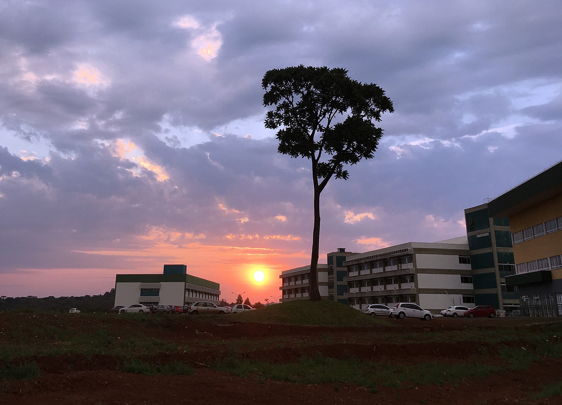 Imagem de referência de Universidade Federal da Fronteira Sul, descrito nos dados abertos como universidade pública federal sediada em Chapecó, Santa Catarina, Brasil