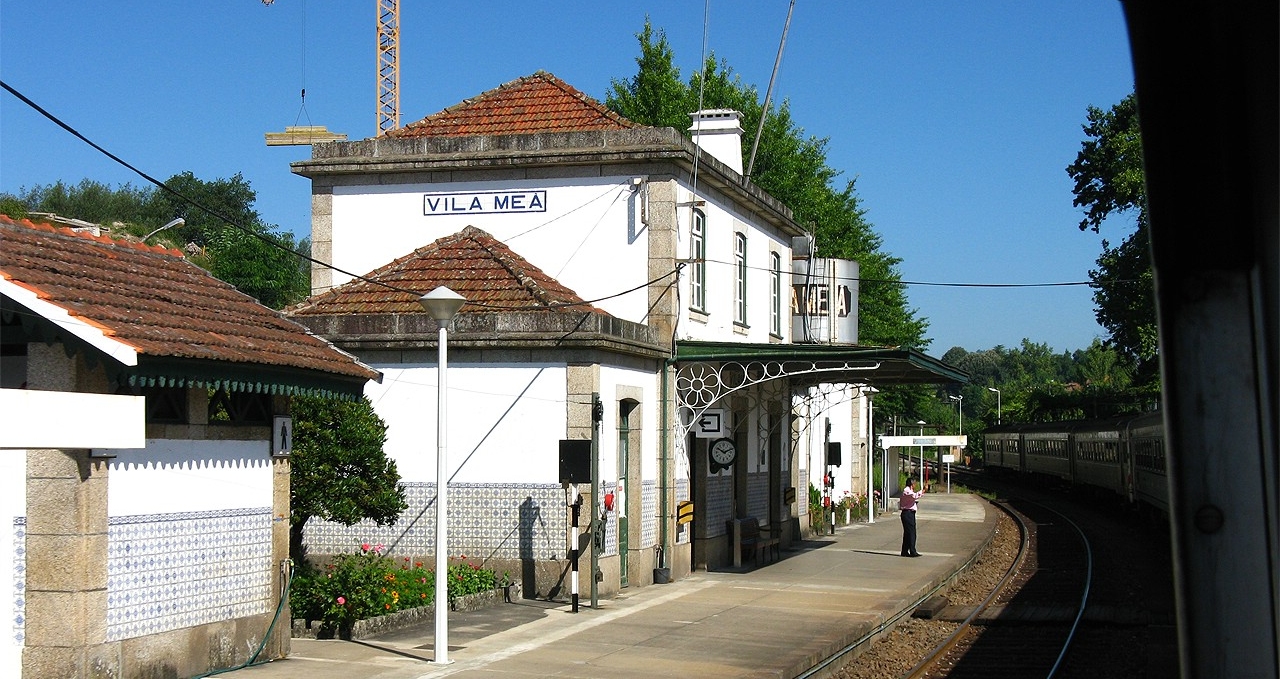 Imagem de referência de Estação ferroviária de Vila Meã, descrito nos dados abertos como estação ferroviária em Portugal
