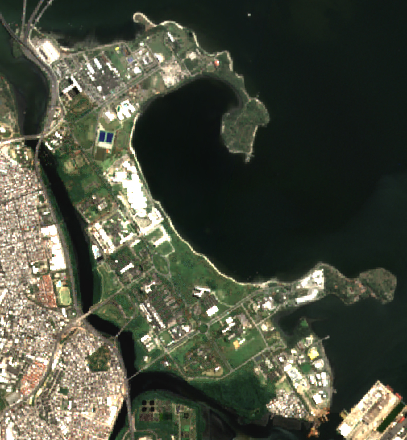 Imagem de referência de Ilha do Fundão, descrito nos dados abertos como ilha no Rio de Janeiro, Brasil