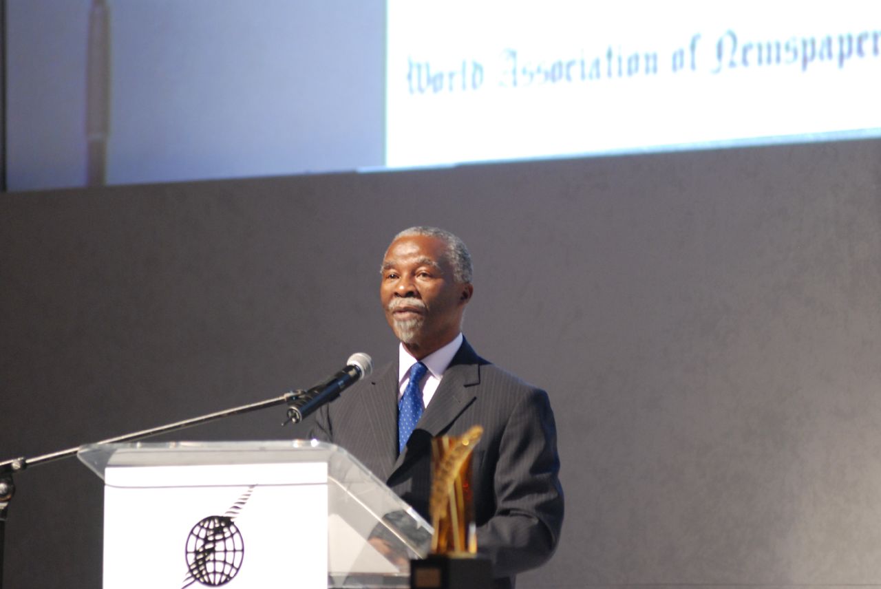 Imagem de referência de Thabo Mbeki, descrito nos dados abertos como político sul-africano; 2° presidente da África do Sul