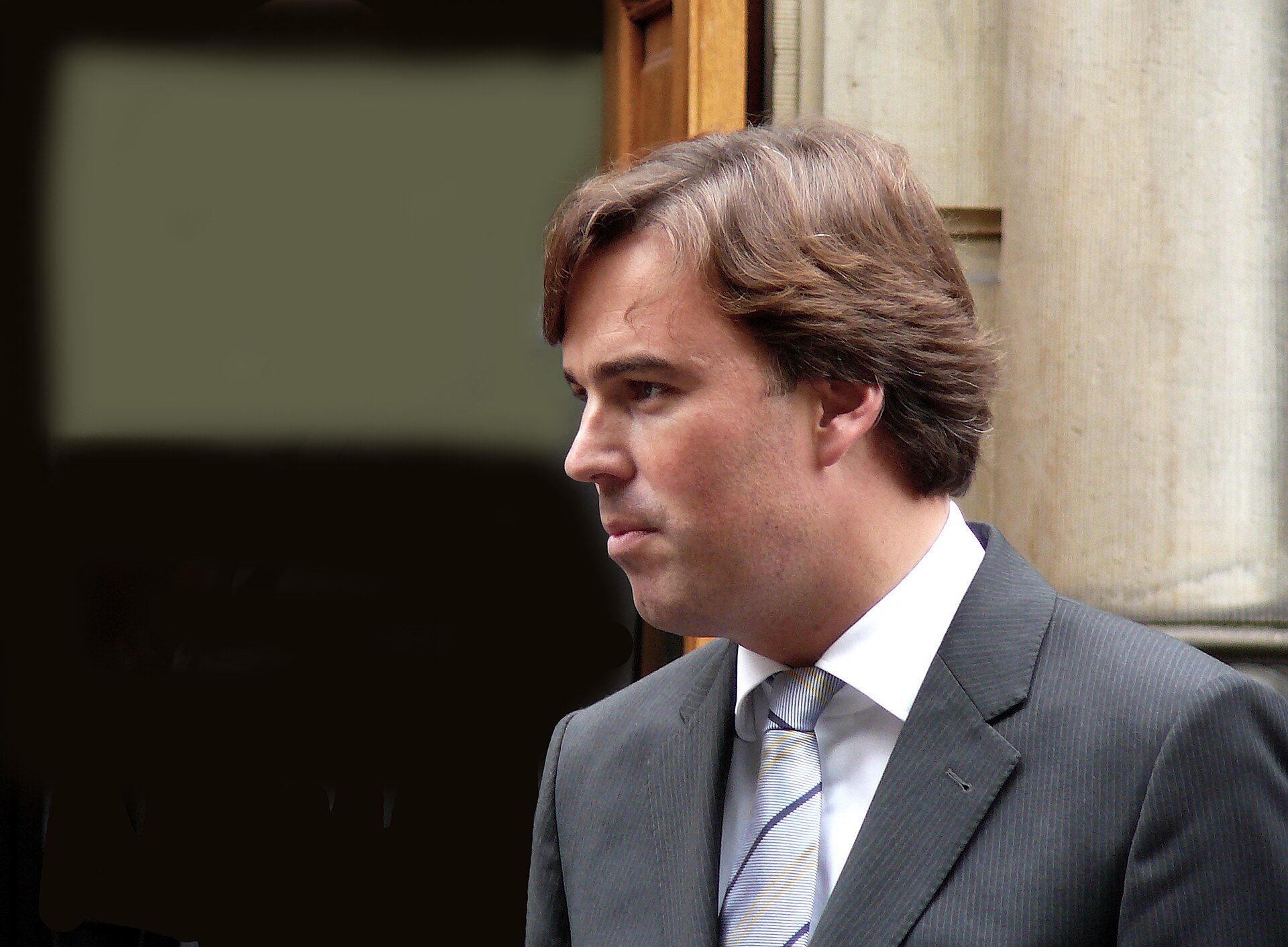 Imagem de referência relacionada a Camiel Eurlings, item descrito como político neerlandês