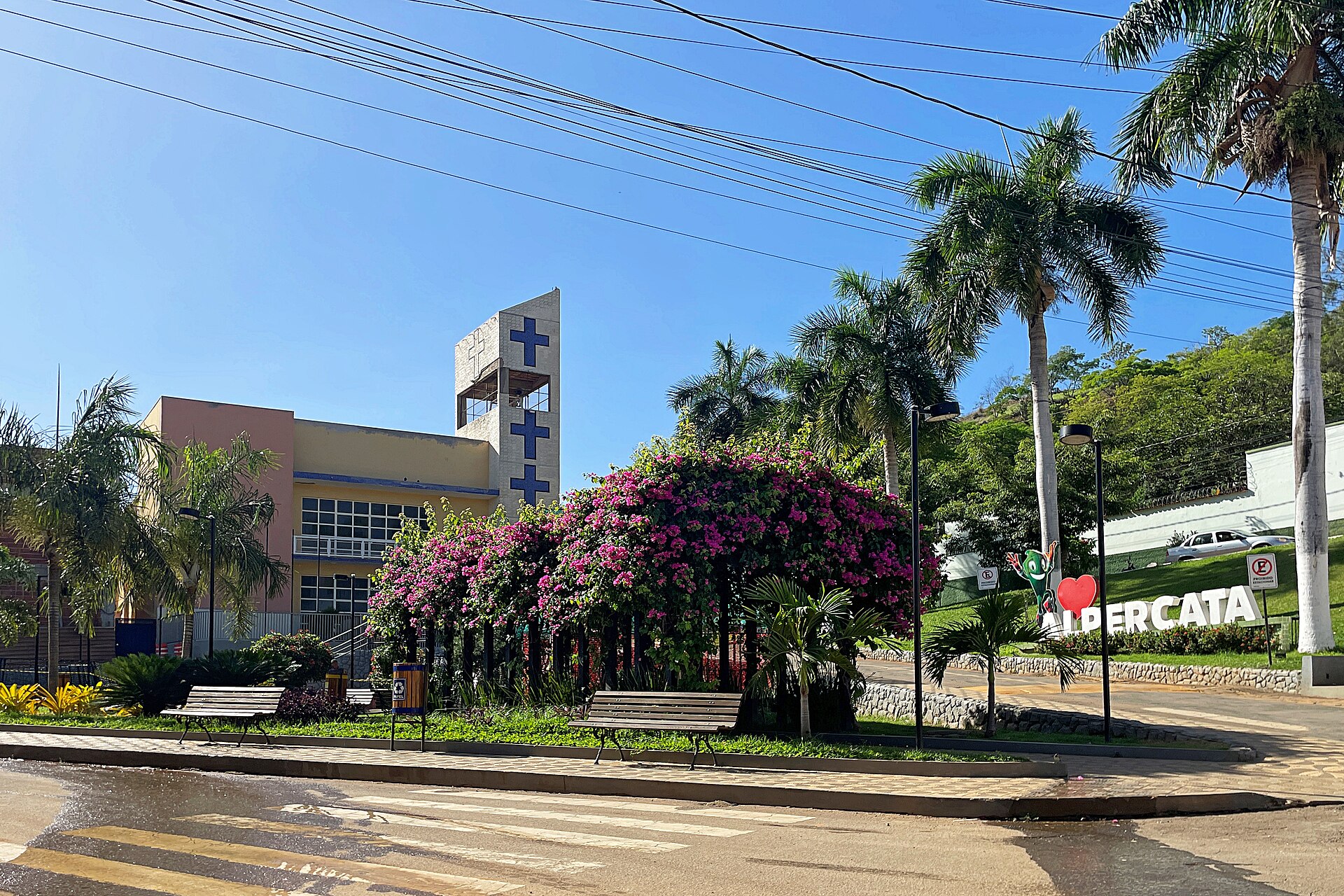 Imagem de referência de Alpercata, descrito nos dados abertos como município brasileiro do estado de Minas Gerais