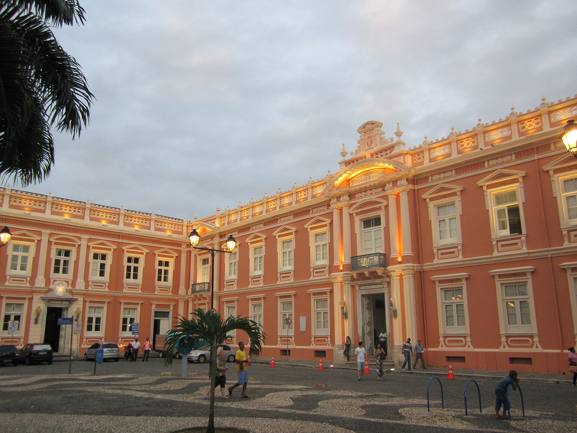 Imagem de referência de Faculdade de Medicina da Bahia da Universidade Federal da Bahia, descrito nos dados abertos como unidade universitária da UFBA
