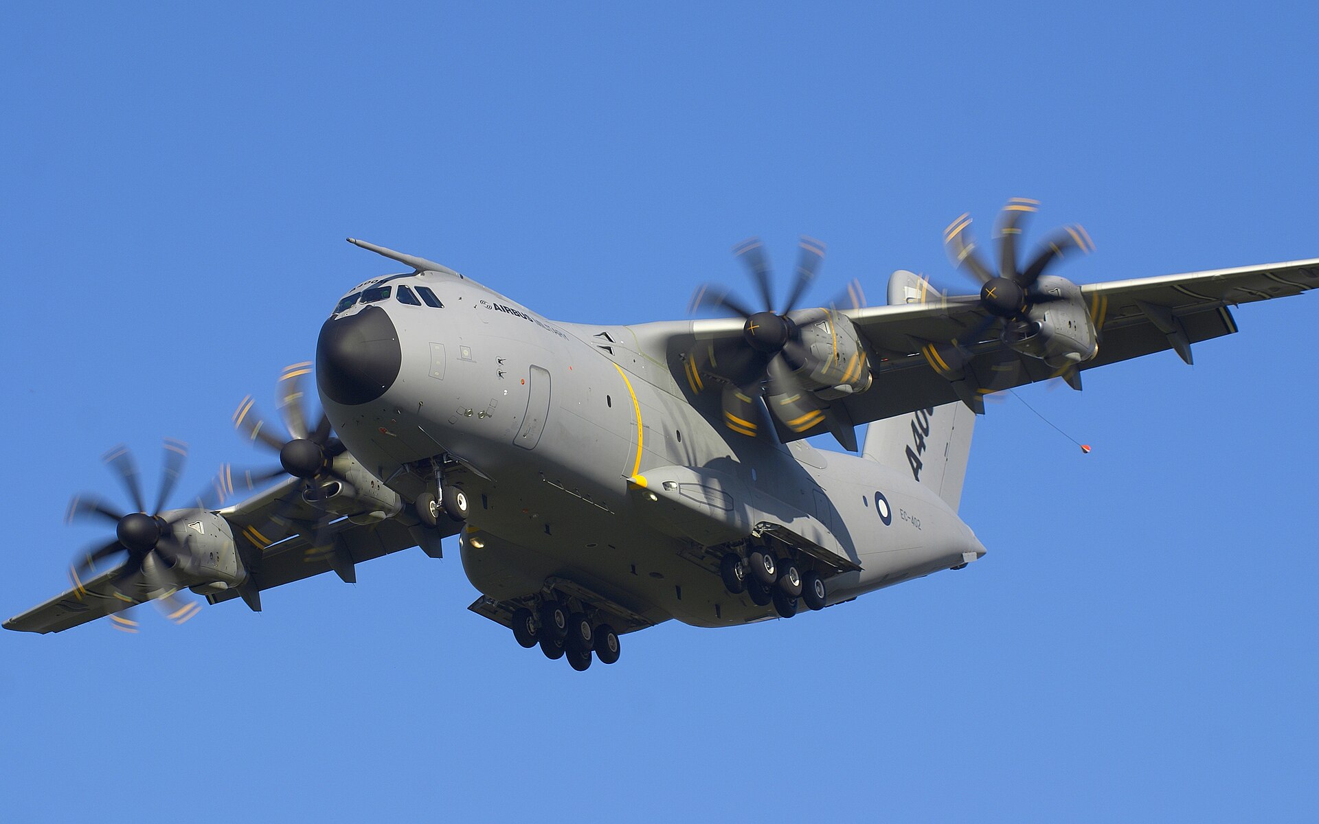 Imagem de referência de Airbus A400M, descrito nos dados abertos como aeronave militar