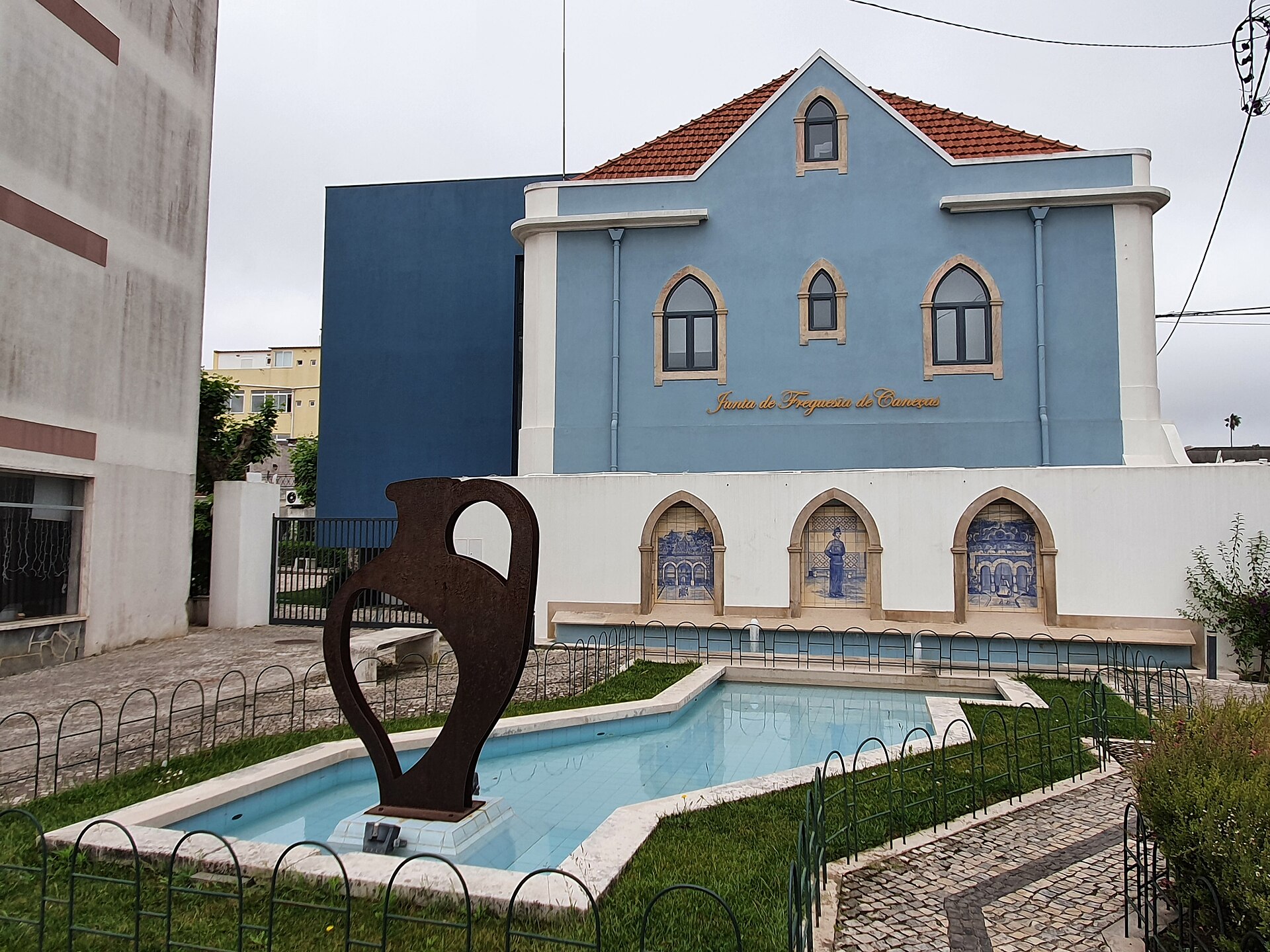Imagem de referência relacionada a Caneças, item descrito como vila portuguesa do Município de Odivelas