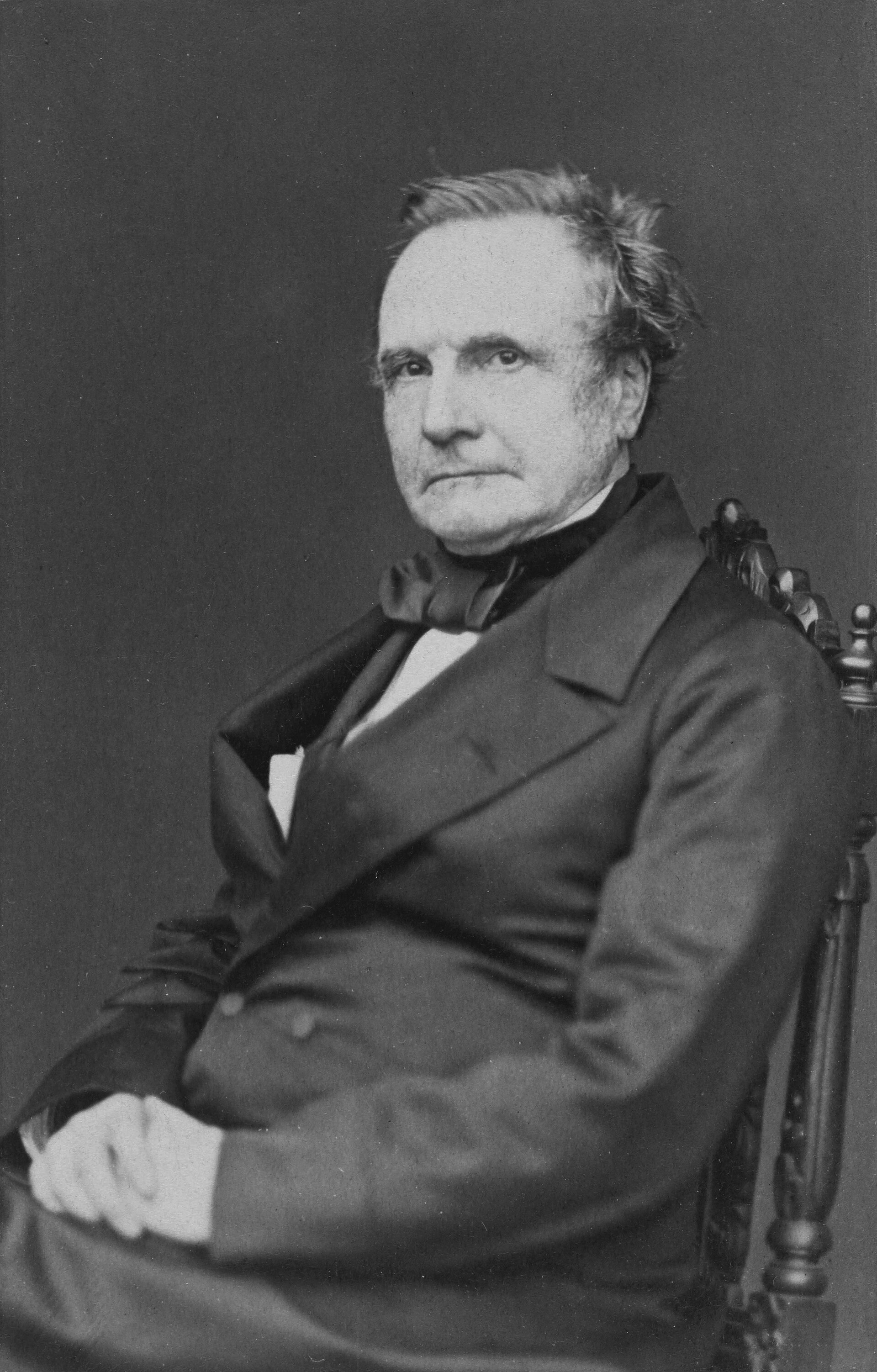 Imagem de referência de Charles Babbage, descrito nos dados abertos como matemático, filósofo e engenheiro inglês (1791–1871)