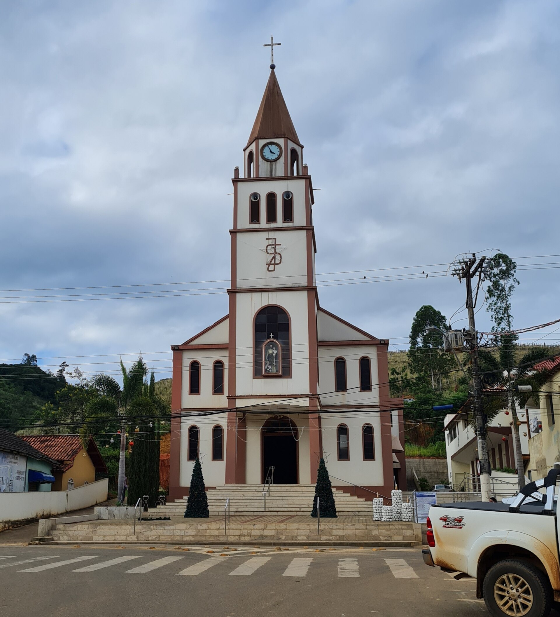 Imagem de referência de Governador Lindenberg, descrito nos dados abertos como município brasileiro do estado do Espírito Santo