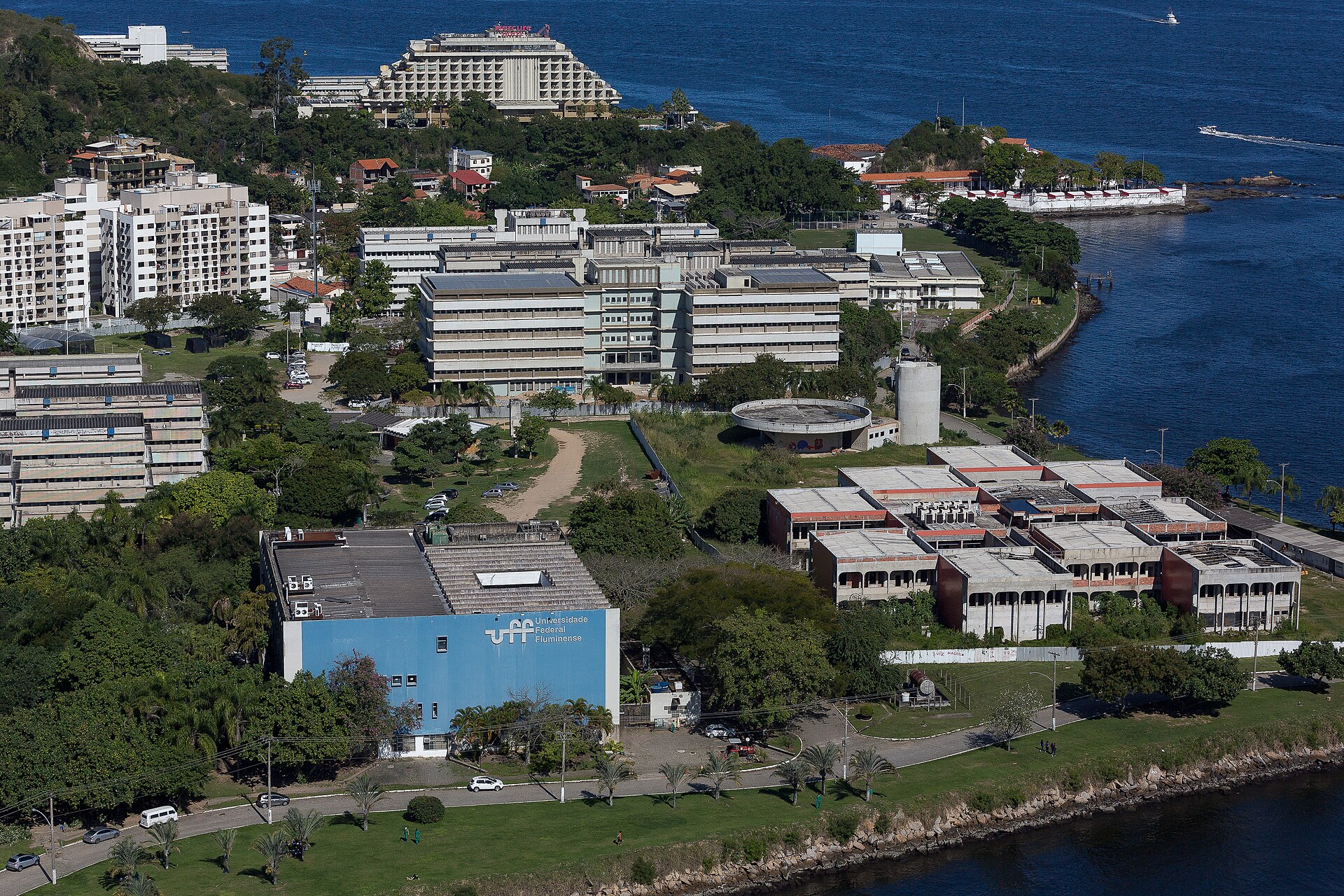 Imagem de referência relacionada a Universidade Federal Fluminense, item descrito como universidade pública federal no estado do Rio de Janeiro