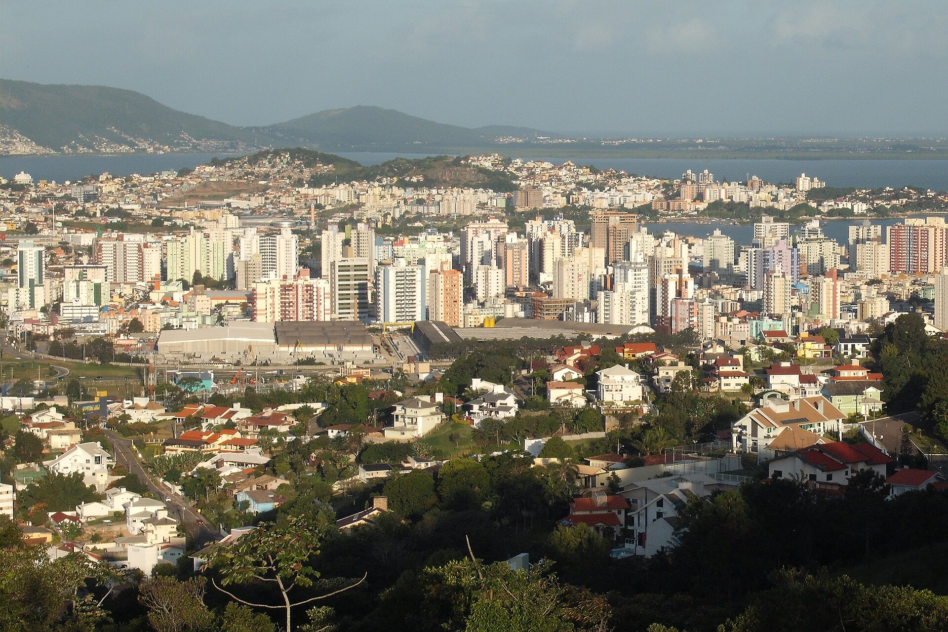 Imagem de referência de São José, descrito nos dados abertos como município brasileiro em Santa Catarina