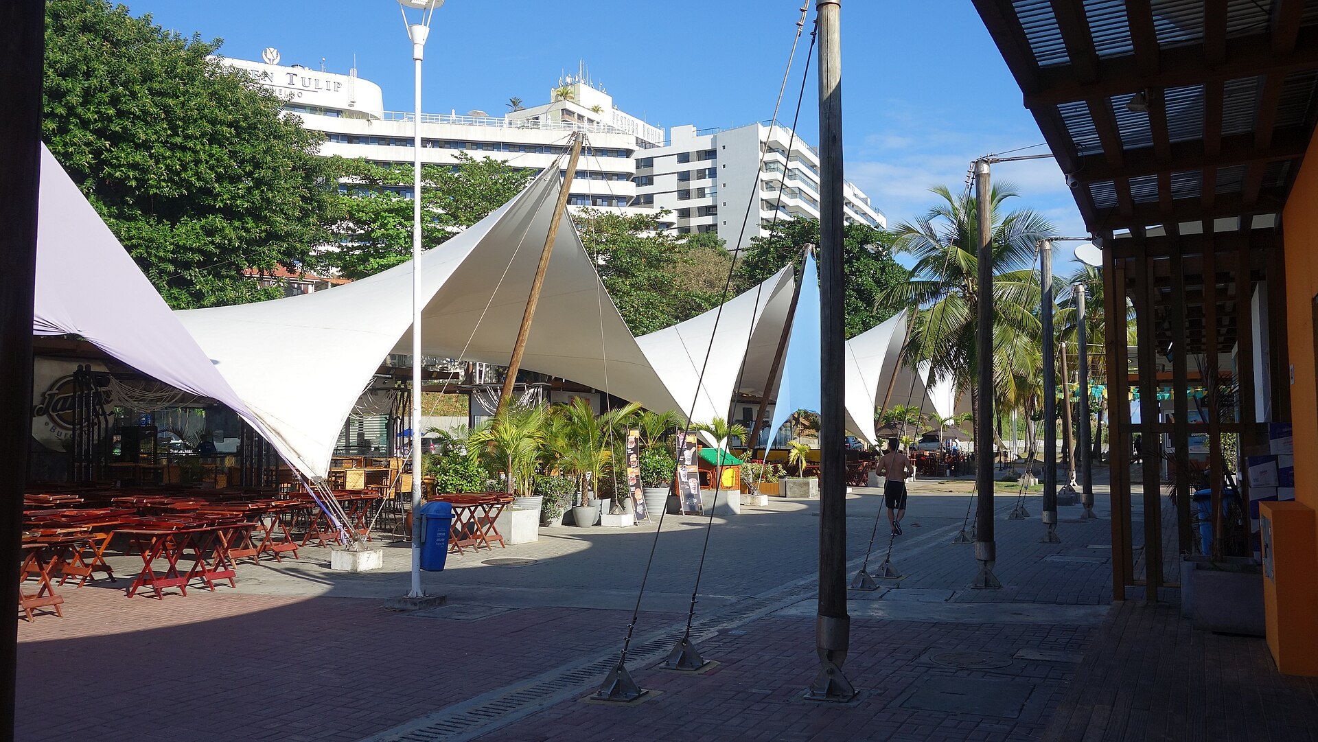 Imagem de referência de Mercado Municipal do Rio Vermelho, descrito nos dados abertos como mercado público em Salvador, Bahia, Brasil