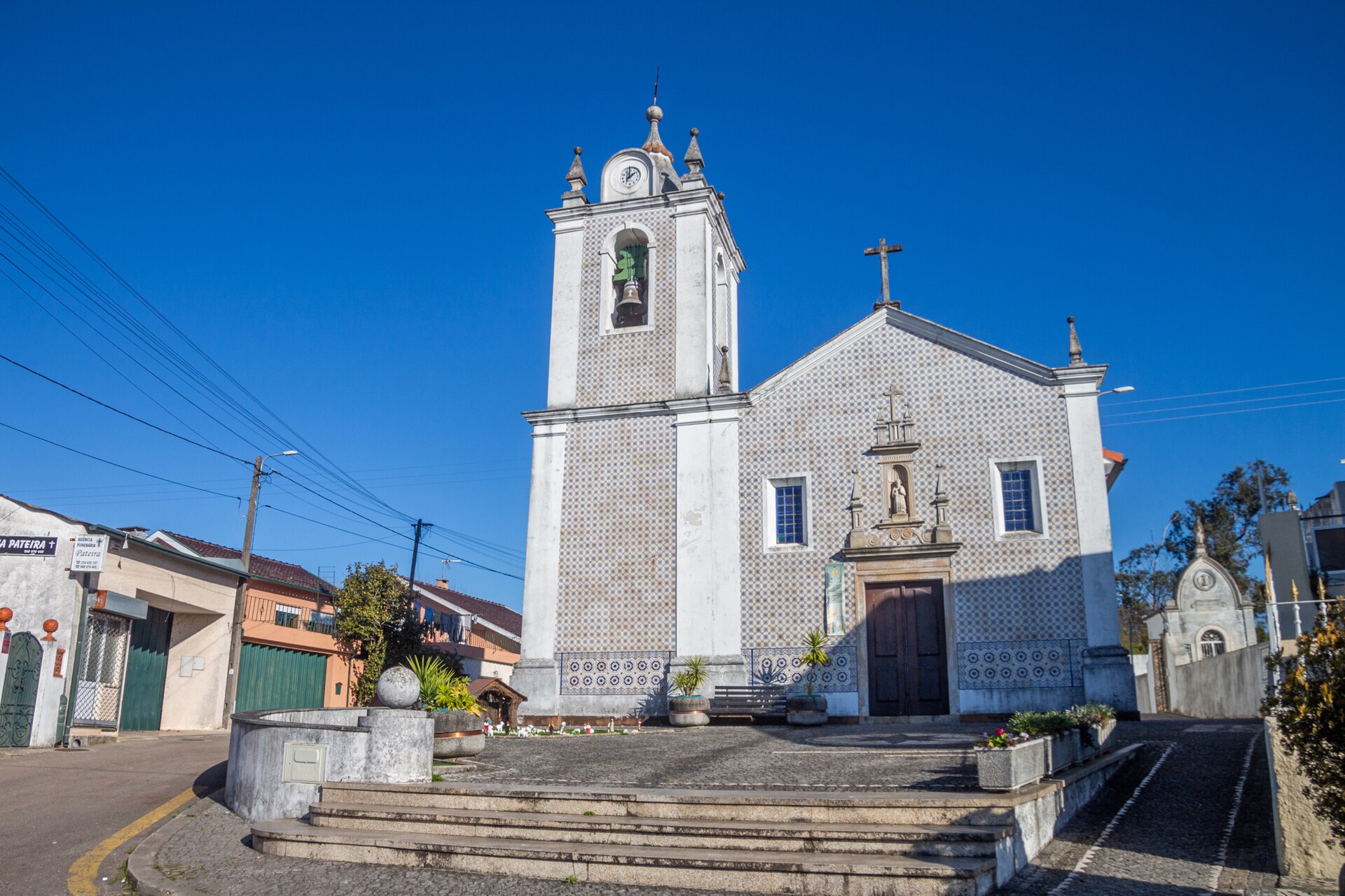 Imagem de referência relacionada a Óis da Ribeira, item descrito como povoação portuguesa do Município de Águeda