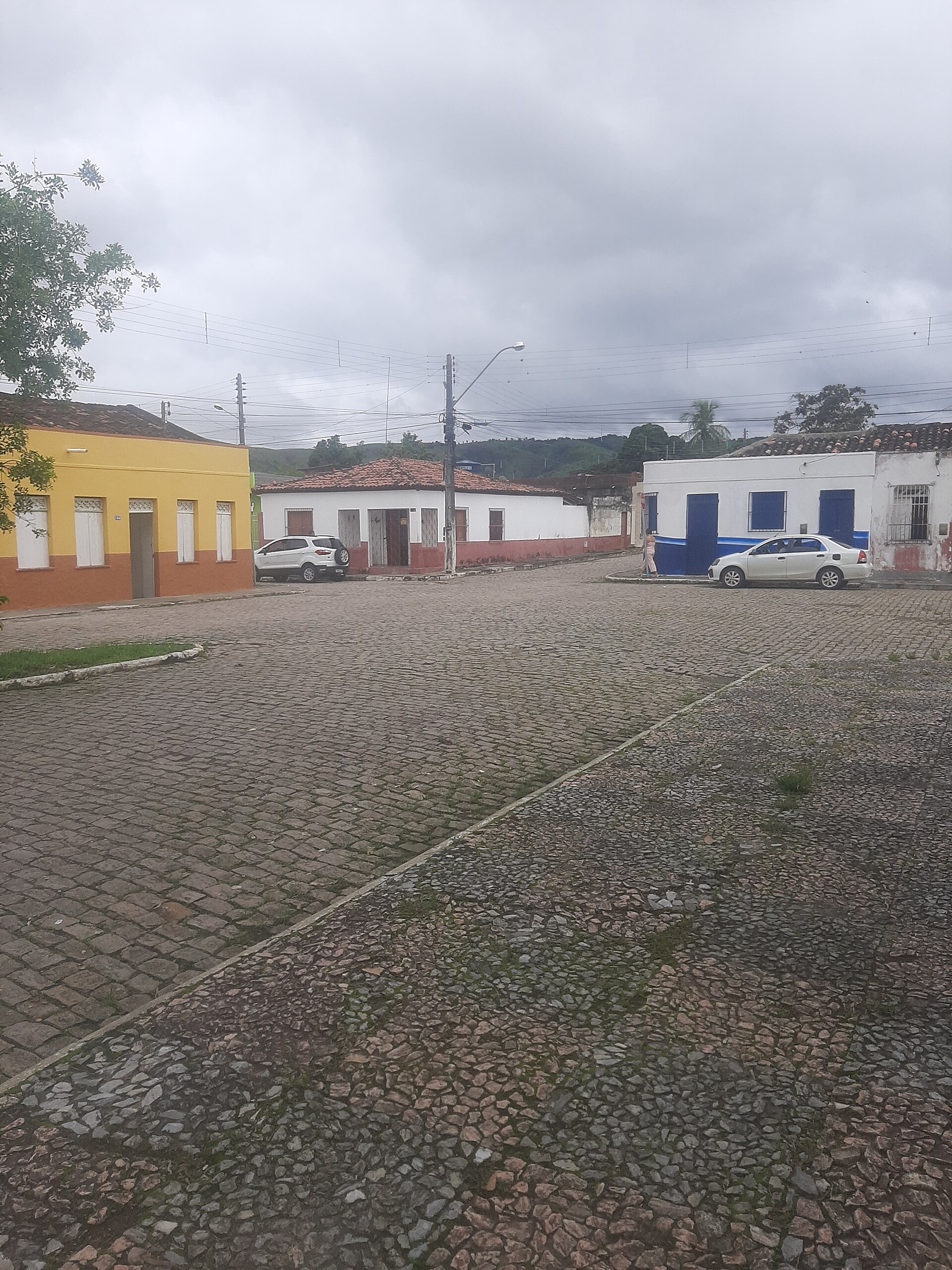 Imagem de referência de Potiraguá, descrito nos dados abertos como município do Estado da Bahia, Brasil