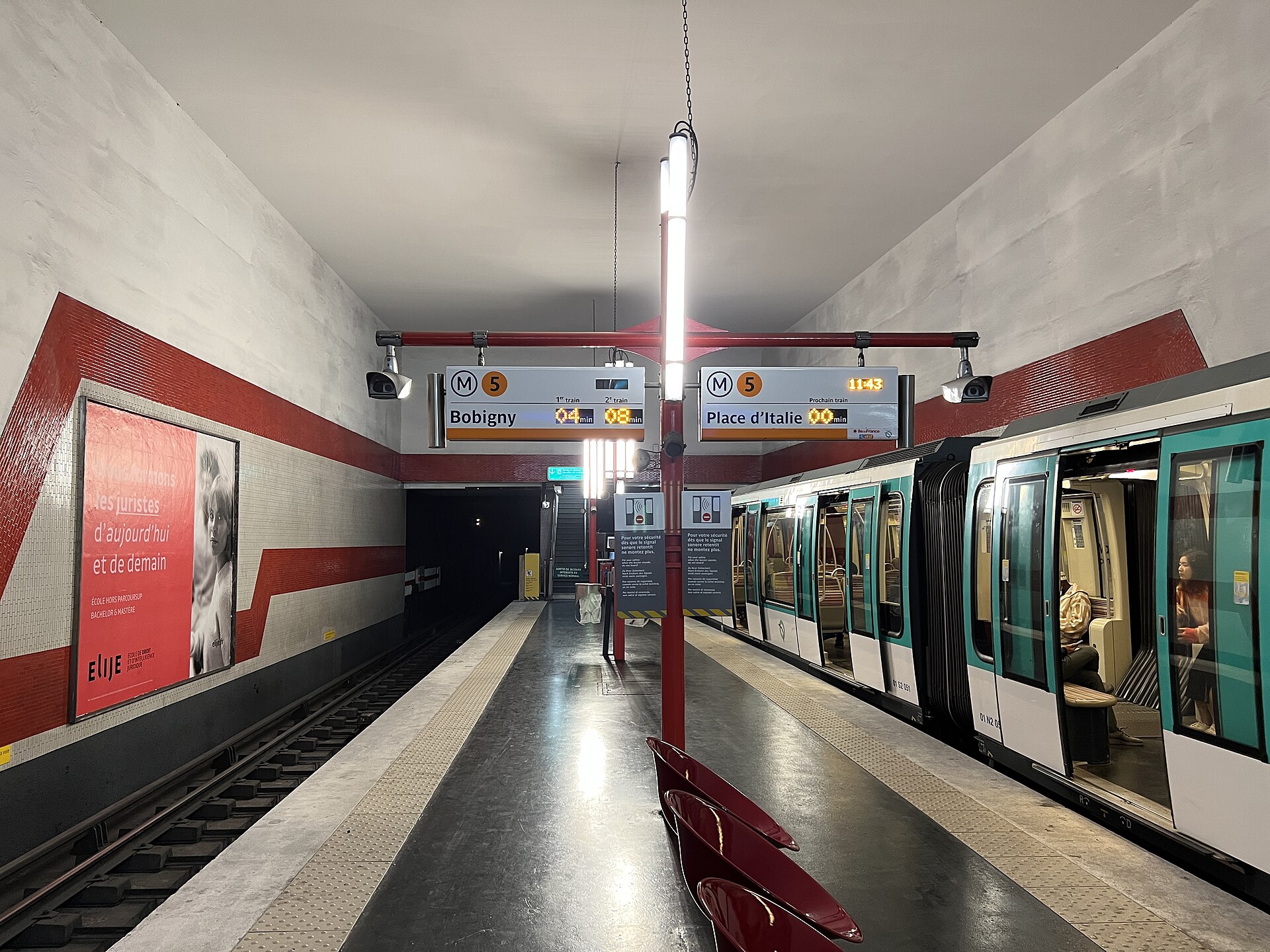 Imagem de referência de Bobigny - Pantin - Raymond Queneau, descrito nos dados abertos como estação do Metropolitano de Paris