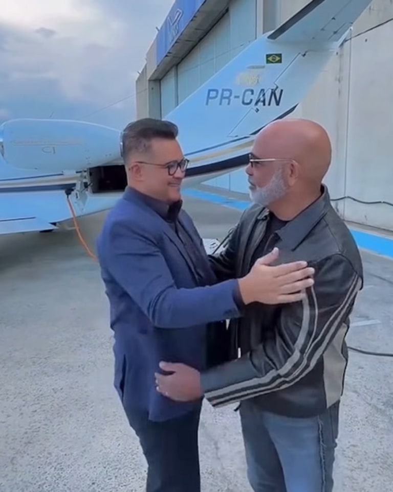 Aviões de salvamento, drones, cães farejadores: como é a busca por helicóptero desaparecido em SC