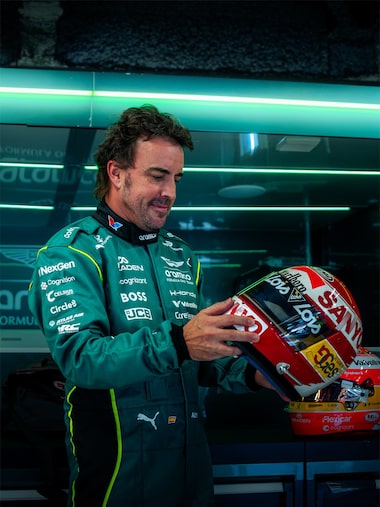Fernando Alonso adia aposentadoria da Fórmula 1 e permanece na Aston Martin: ‘Ainda me sinto rápido’