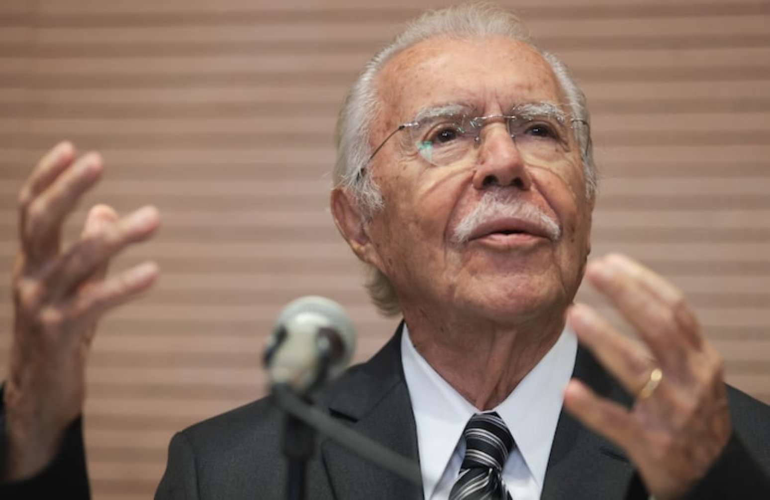 José Sarney em evento na USP em 2025