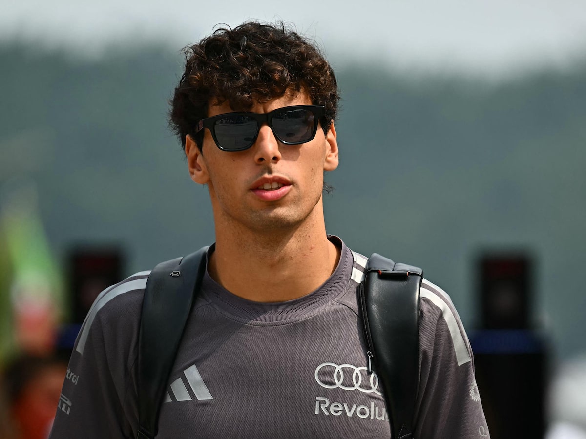 GP de Singapura: Gabriel Bortoleto abandona a prova na 8ª volta