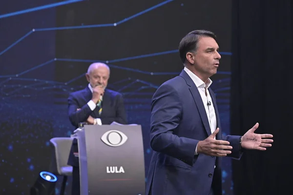 Lula diz que Eduardo Bolsonaro instiga “golpe contra o Brasil” nos EUA - destaque galeria