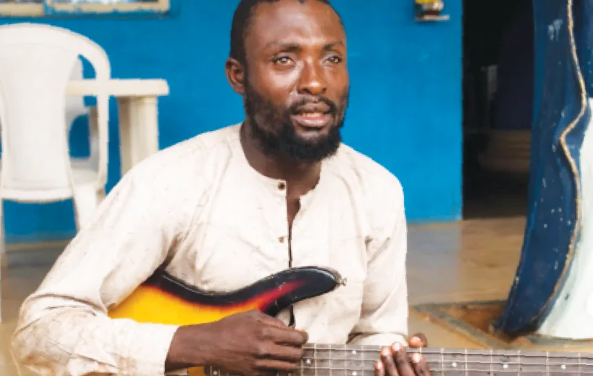 Dance-scipline: Mob’s bizarre punishment for theft suspects
