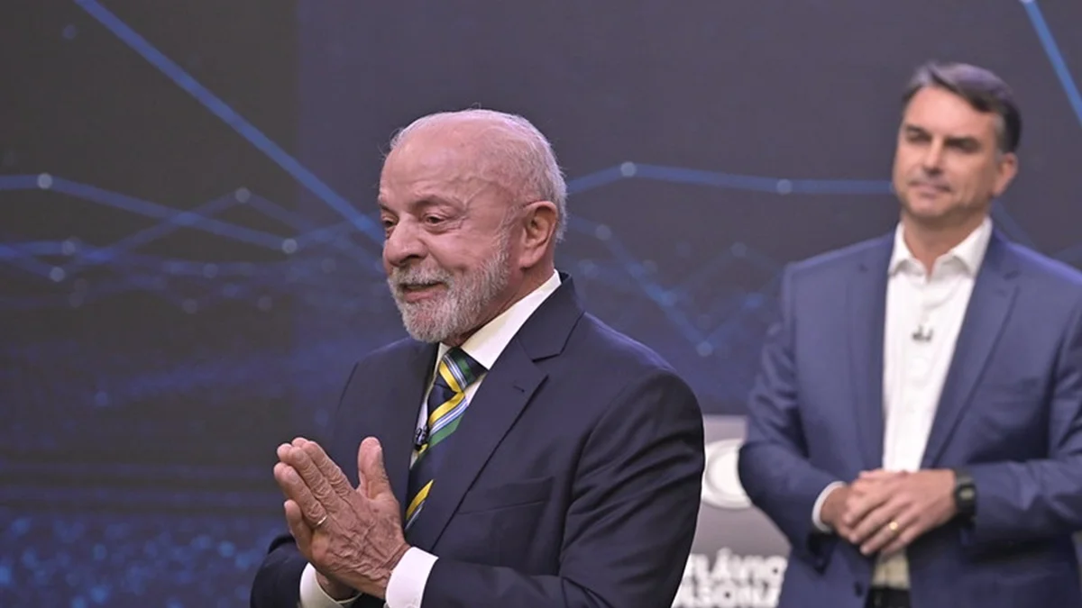 Lula diz que Eduardo Bolsonaro instiga "golpe contra o Brasil” nos EUA