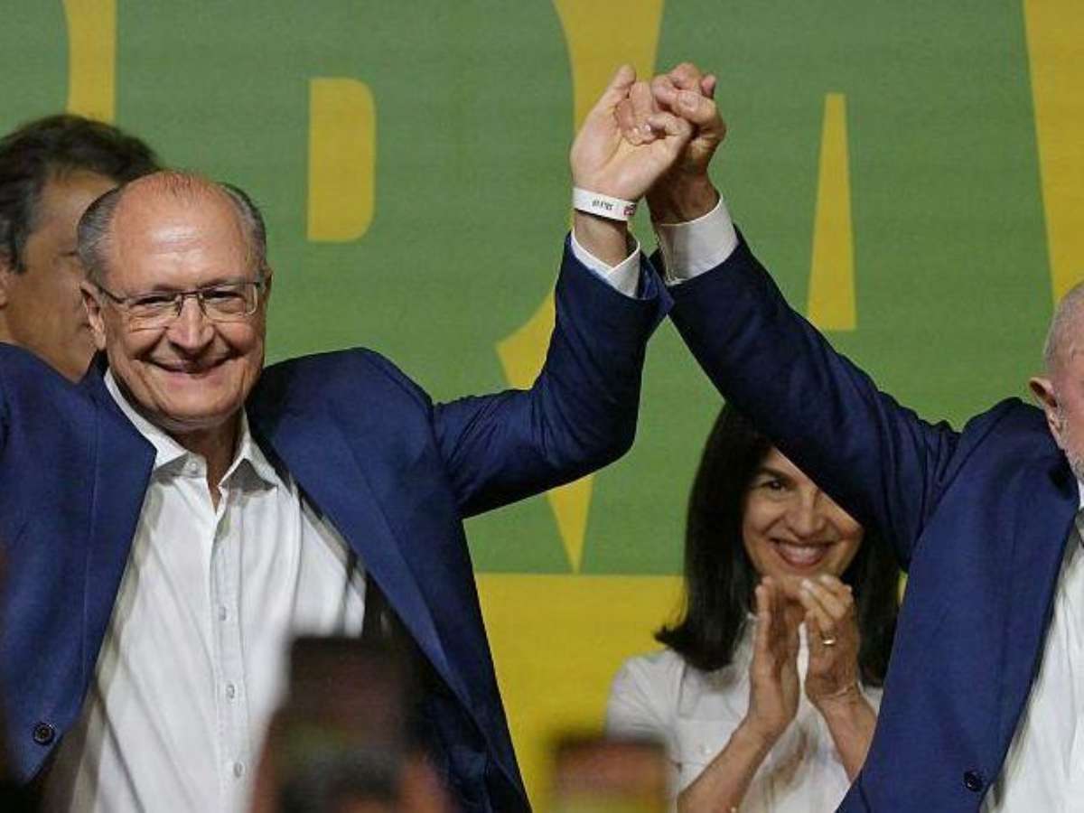 Quem é Geraldo Alckmin, ex-rival que hoje é 'companheiro' e vice de Lula