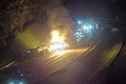 Rodoanel tem 12 km de congestionamento após acidente com fogo em carretas - imagem 5