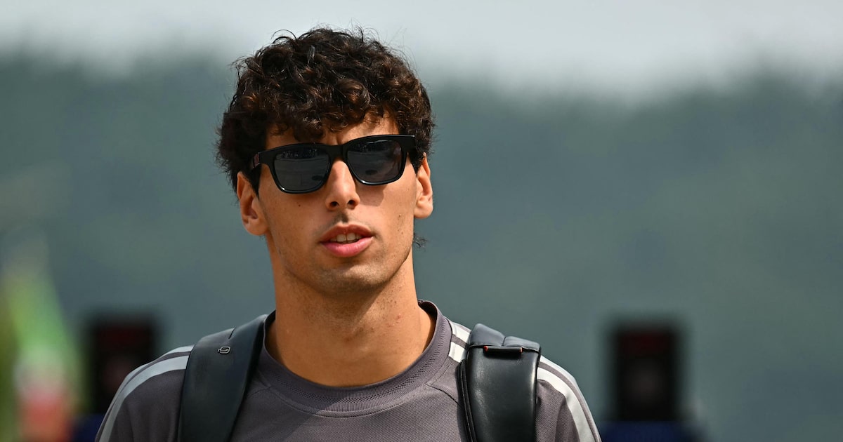 GP de Singapura: Gabriel Bortoleto abandona a prova na 8ª volta