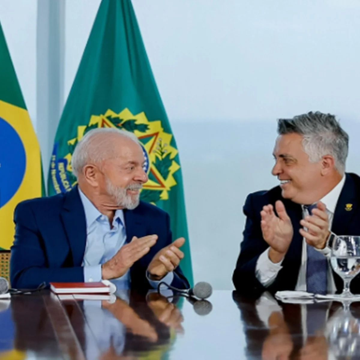 Prefeito de BH, Damião parabeniza Lula após vitória: "Venceu a democracia"