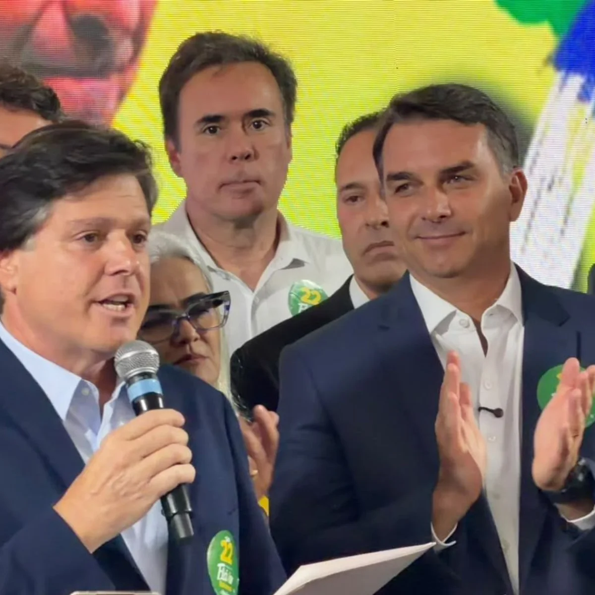 MDB dá apoio majoritário a Flávio Bolsonaro no segundo turno da eleição