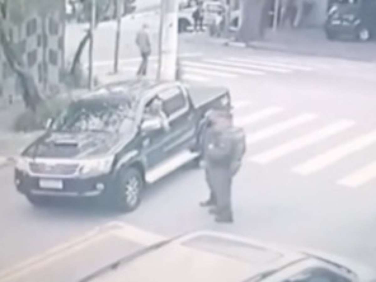 PM atira e mata mulher que estaria em surto na Zona Oeste de SP