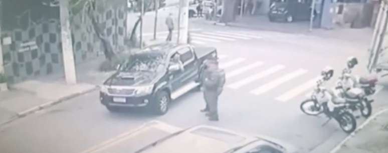 PM atira e mata mulher que estaria em surto na Zona Oeste de SP