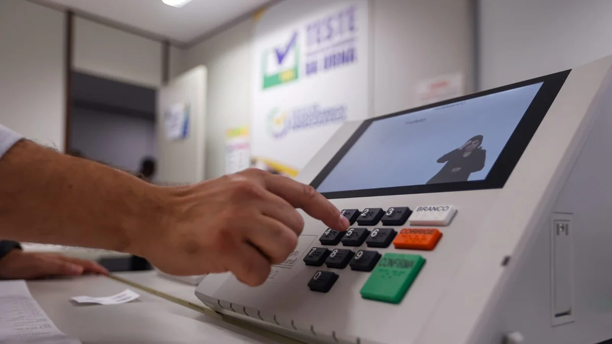 Eleições 2026: TSE informa que 1.551 urnas eletrônicas foram substituídas