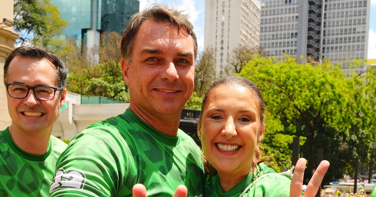 Coordenadora econômica de Flávio Bolsonaro promete regra de transição para Bolsa Família